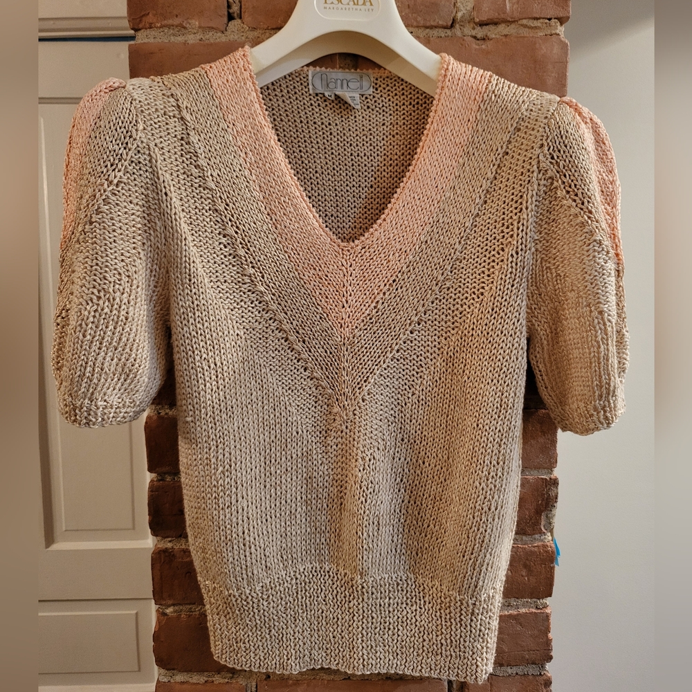 Vintage * Nannell * Hand Knit * Beige/Peach Sweater * size M